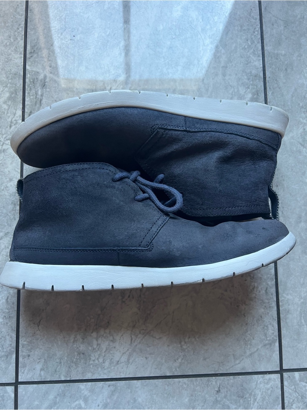 UGG Freamon Chukka Boots Mens 9 Blue Suede Lace Up Ankle 1007645 Casual Comfy
